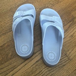 Lilac Double Buckle Waterproof Slides